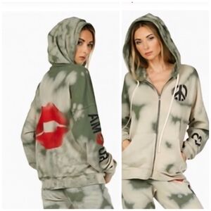 Lauren Moshi Amore zippered hoodie